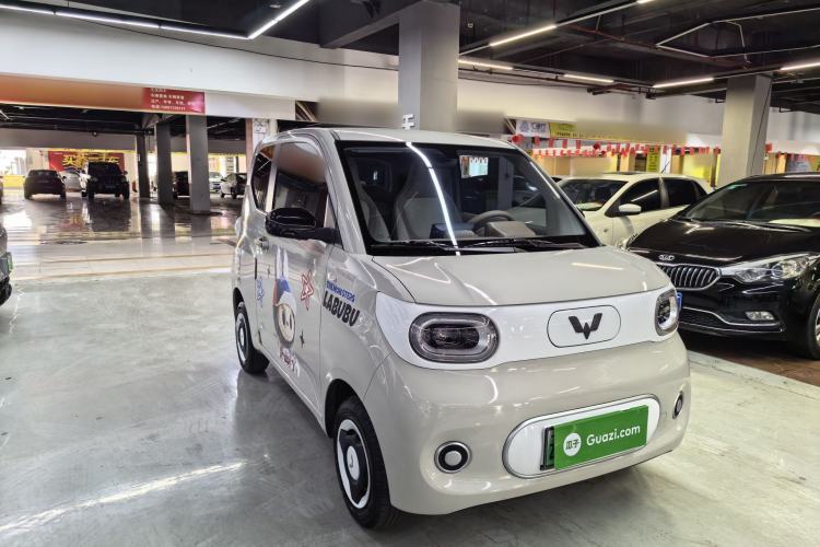 Used Wuling Hongguang MINIEV 2024 3rd Generation 215km Youth Edition Exterior 4