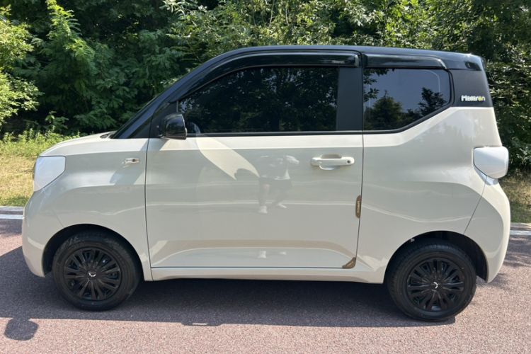 Used Wuling Hongguang MINIEV 2024 3rd Generation 215km Youth Edition Exterior 4