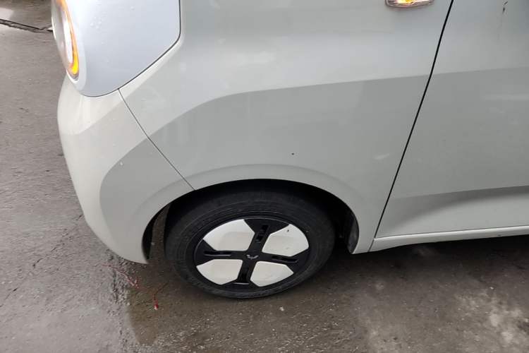 Used Wuling Hongguang MINIEV 2024 Third Generation 120 km Exterior 4