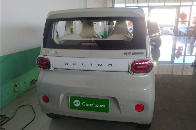 Used Wuling Hongguang MINIEV 2024 3rd Generation 215km Youth Edition Exterior 4
