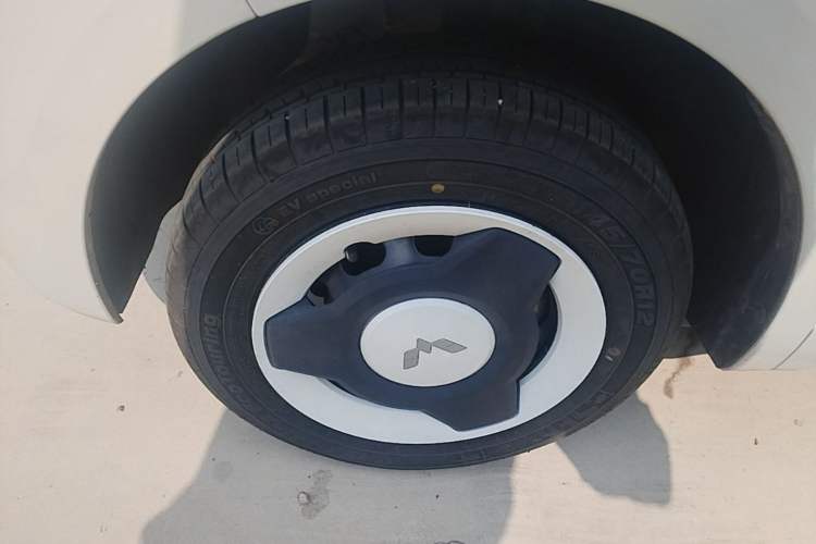 Used Wuling Hongguang MINIEV 2024 3rd Generation 215km Youth Edition Exterior 4