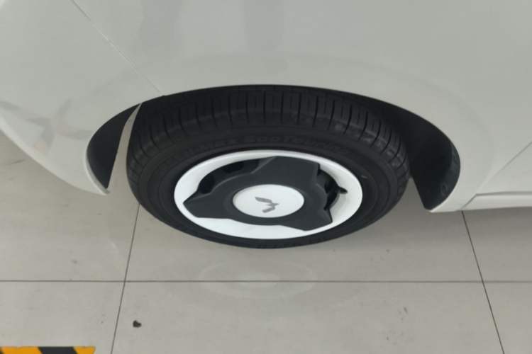 Used Wuling Hongguang MINIEV 2024 3rd Generation 215km Youth Edition Exterior 4