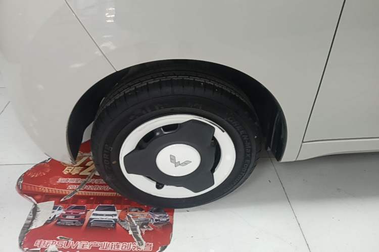 Used Wuling Hongguang MINIEV 2024 3rd Generation 215km Youth Edition Exterior 4
