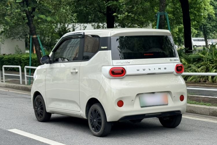 Used Wuling Hongguang MINIEV 2024 3rd Generation 215km Youth Edition Exterior 4