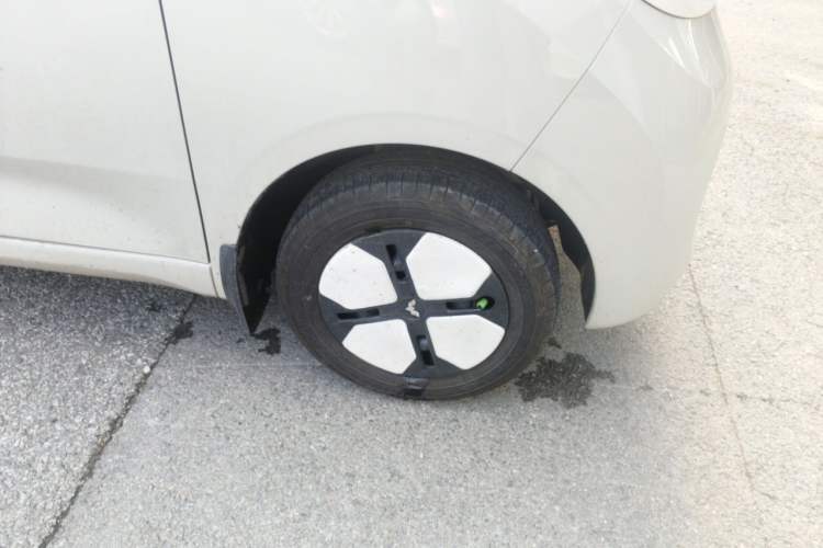 Used Wuling Hongguang MINIEV 2024 3rd Generation 215km Youth Edition Exterior 4