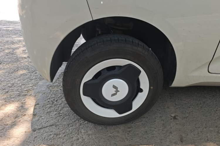 Used Wuling Hongguang MINIEV 2024 3rd Generation 215km Youth Edition Exterior 5
