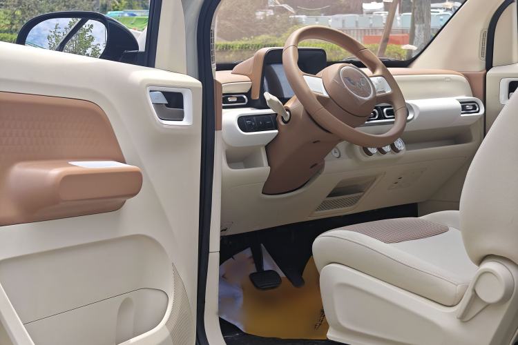Used Wuling Hongguang MINIEV 2024 3rd Generation 215km Youth Edition Exterior 5