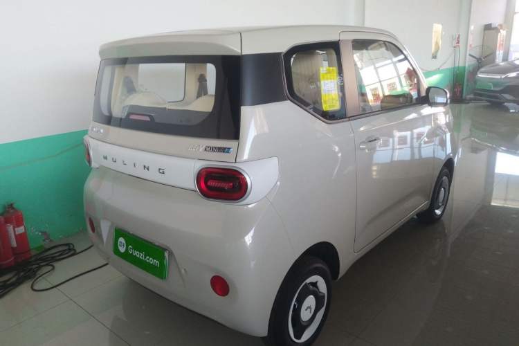 Used Wuling Hongguang MINIEV 2024 3rd Generation 215km Youth Edition Exterior 5