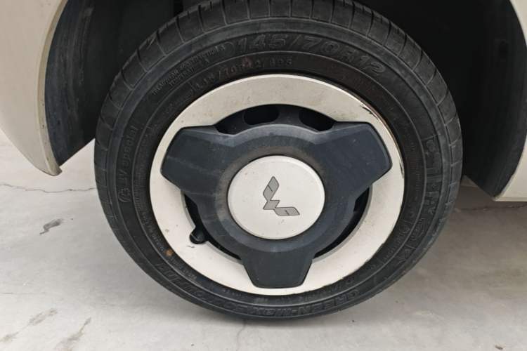 Used Wuling Hongguang MINIEV 2024 3rd Generation 215km Youth Edition Exterior 5