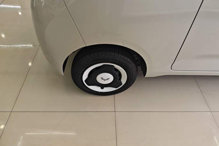 Used Wuling Hongguang MINIEV 2024 3rd Generation 215km Youth Edition Exterior 5