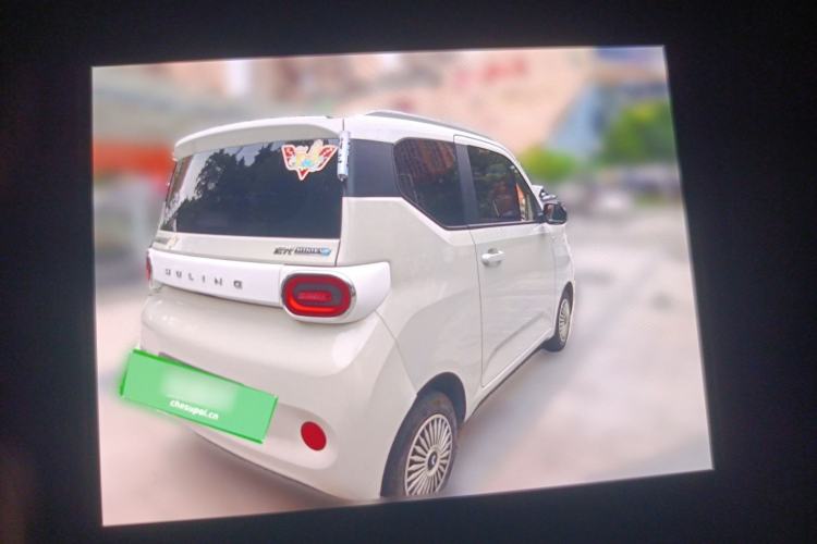 Used Wuling Hongguang MINIEV 2024 3rd Generation 215km Advanced Version Exterior 5