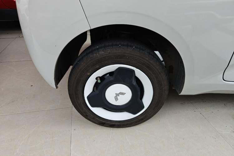 Used Wuling Hongguang MINIEV 2024 3rd Generation 215km Youth Edition Exterior 5