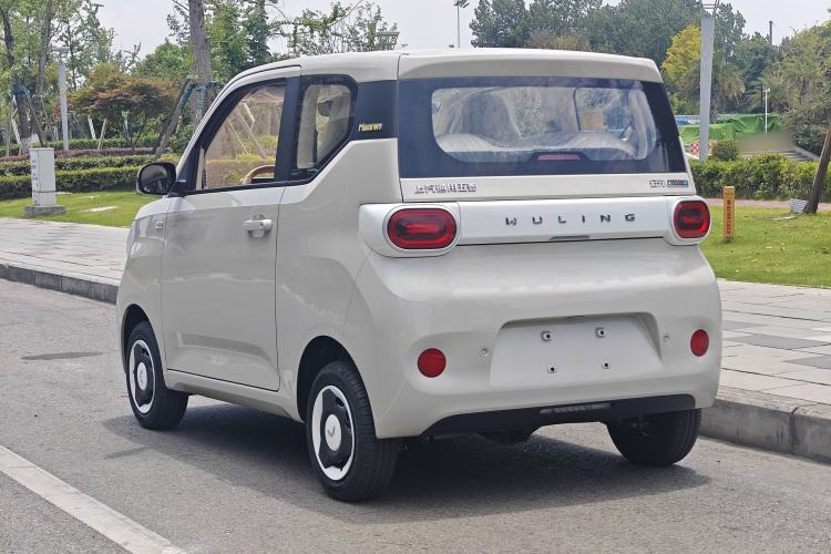 Used Wuling Hongguang MINIEV 2024 3rd Generation 215km Youth Edition Exterior 6
