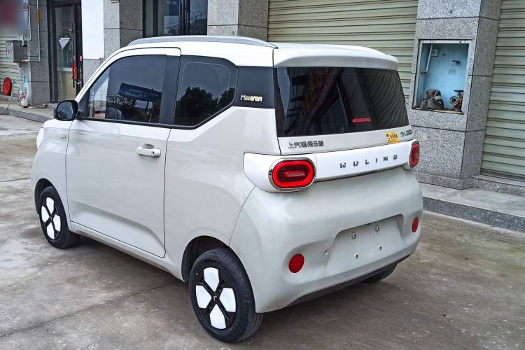 Used Wuling Hongguang MINIEV 2024 3rd Generation 215km Advanced Version Exterior 6
