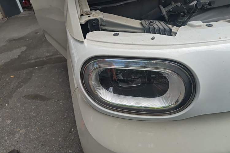 Used Wuling Hongguang MINIEV 2024 3rd Generation 215km Advanced Version Exterior 6