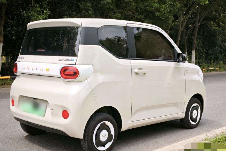 Used Wuling Hongguang MINIEV 2024 3rd Generation 215km Youth Edition Exterior 7