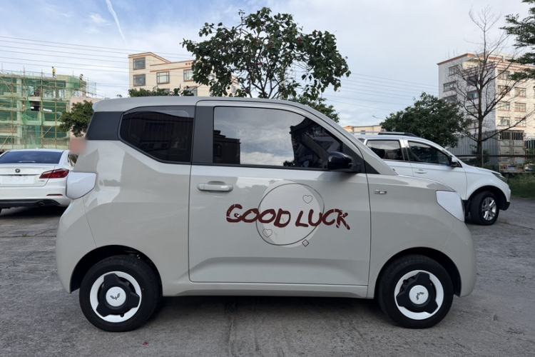 Used Wuling Hongguang MINIEV 2024 3rd Generation 215km Youth Edition Exterior 7