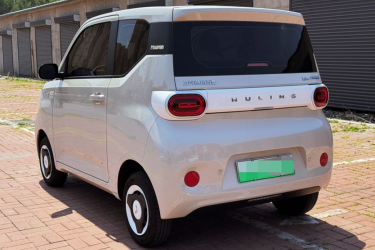 Used Wuling Hongguang MINIEV 2024 3rd Generation 215km Youth Edition Exterior 8