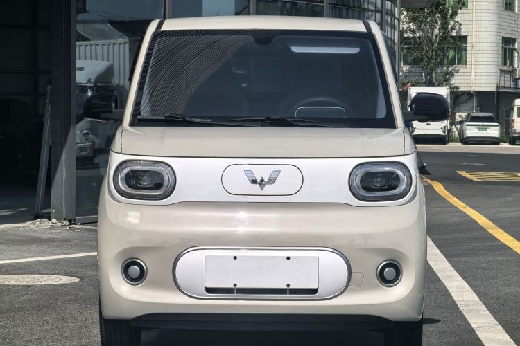 Used Wuling Hongguang MINIEV 2024 3rd Generation 215km Youth Edition Exterior 8