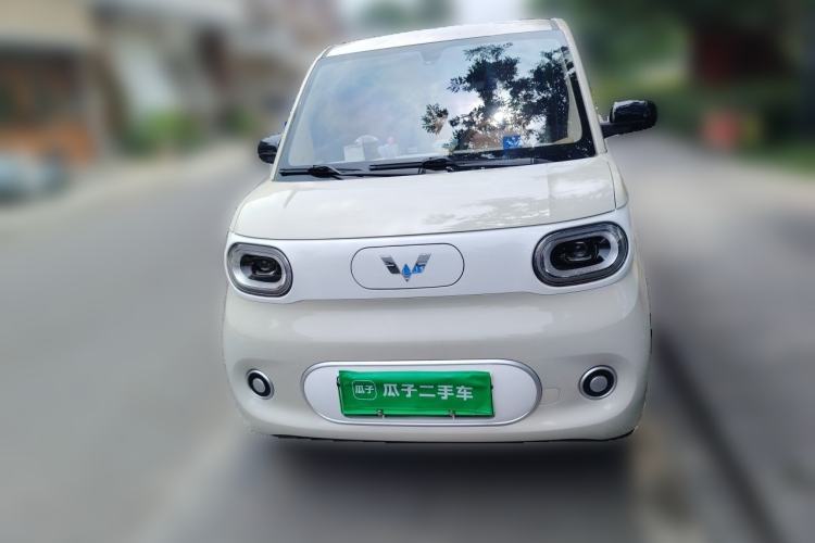 Used Wuling Hongguang MINIEV 2024 3rd Generation 215km Youth Edition Front