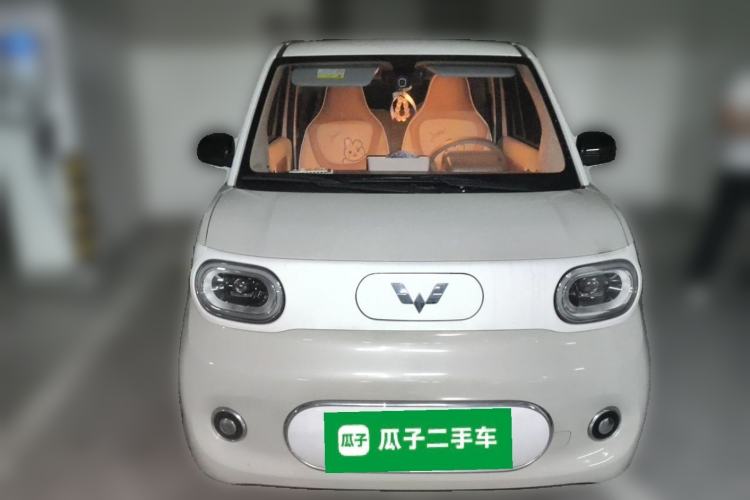Used Wuling Hongguang MINIEV 2024 3rd Generation 215km Advanced Version Front