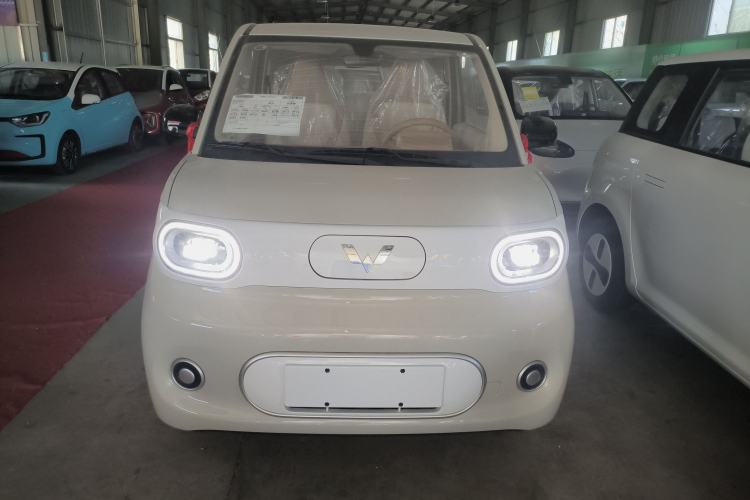 Used Wuling Hongguang MINIEV 2024 3rd Generation 215km Youth Edition Front