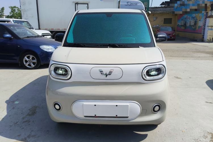 Used Wuling Hongguang MINIEV 2024 3rd Generation 215km Youth Edition Front