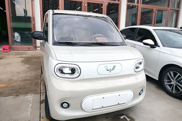 Used Wuling Hongguang MINIEV 2024 3rd Generation 215km Youth Edition Front