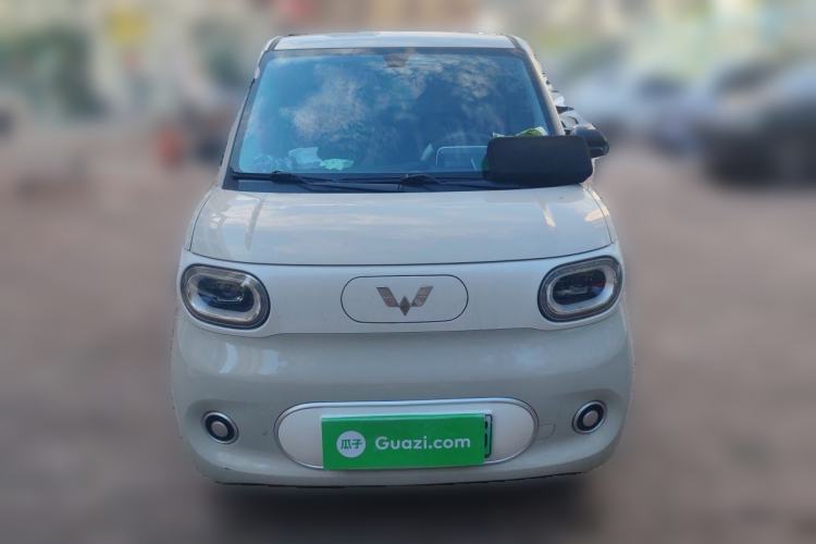 Used Wuling Hongguang MINIEV 2024 3rd Generation 215km Youth Edition Front