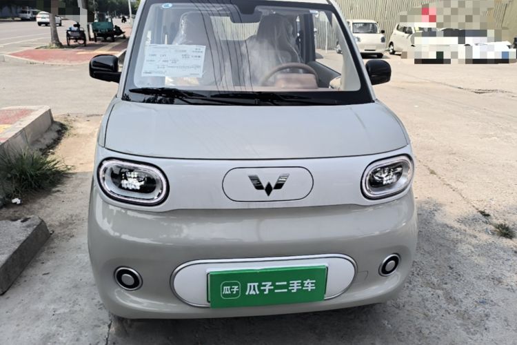 Used Wuling Hongguang MINIEV 2024 3rd Generation 215km Youth Edition Front