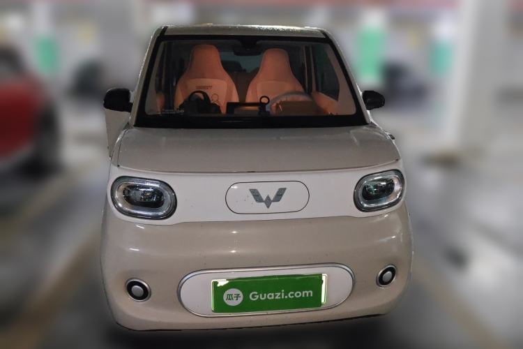 Used Wuling Hongguang MINIEV 2024 3rd Generation 215km Youth Edition Front