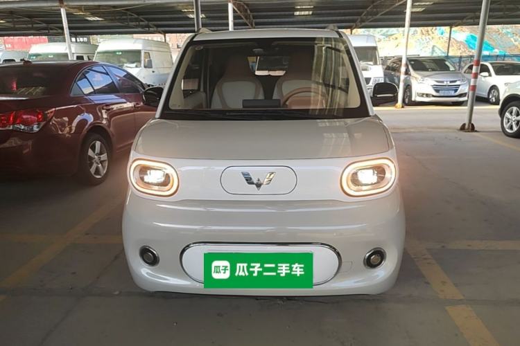 Used Wuling Hongguang MINIEV 2024 3rd Generation 215km Advanced Version Front