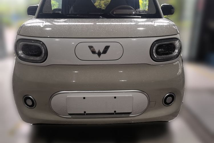 Used Wuling Hongguang MINIEV 2024 3rd Generation 215km Youth Edition Front
