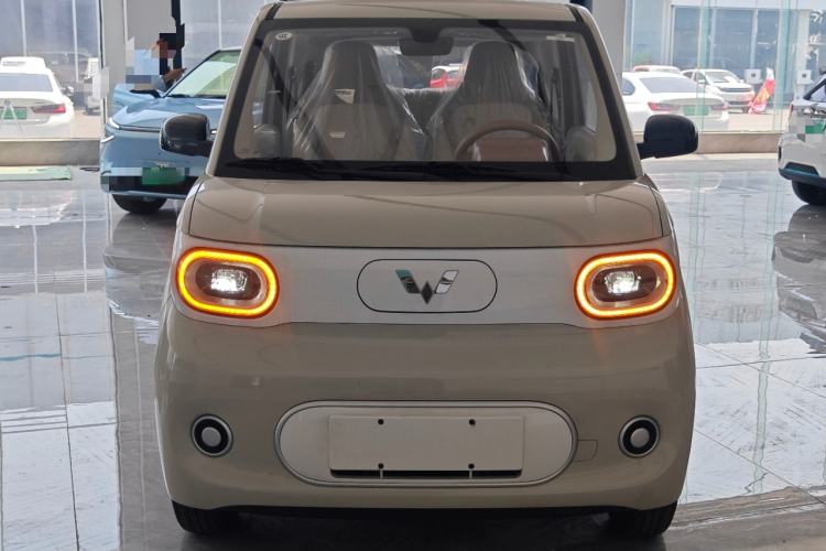 Used Wuling Hongguang MINIEV 2024 3rd Generation 215km Youth Edition Front
