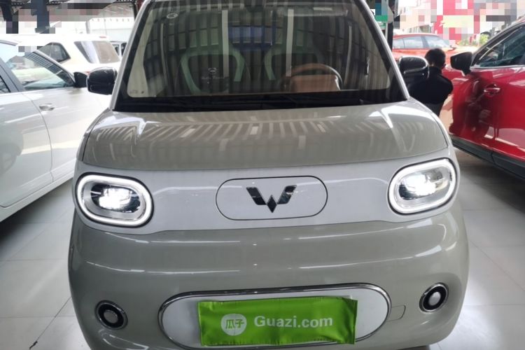Used Wuling Hongguang MINIEV 2024 3rd Generation 215km Advanced Version Front