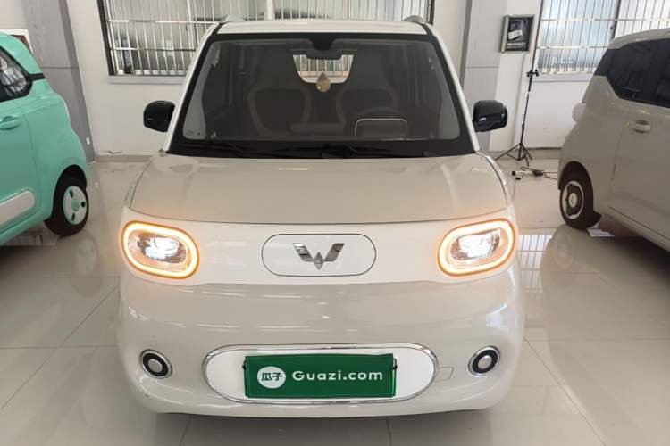 Used Wuling Hongguang MINIEV 2024 3rd Generation 215km Advanced Version Front