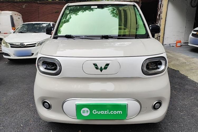 Used Wuling Hongguang MINIEV 2024 3rd Generation 215km Youth Edition Front