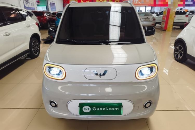 Used Wuling Hongguang MINIEV 2024 3rd Generation 215km Youth Edition Front