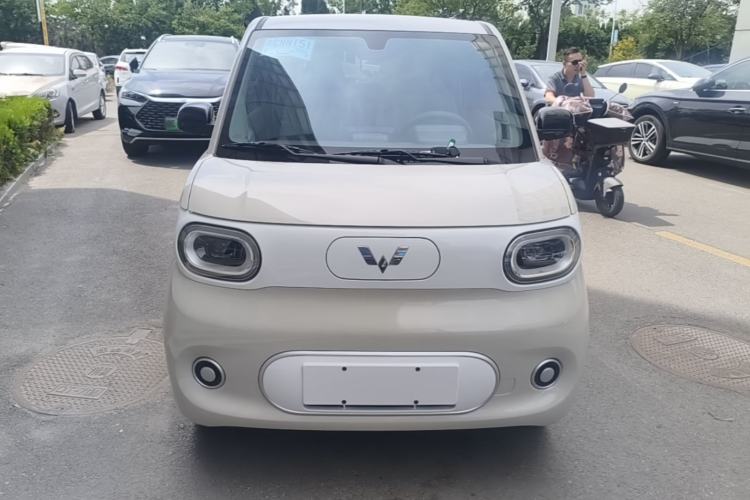 Used Wuling Hongguang MINIEV 2024 3rd Generation 215km Youth Edition Front