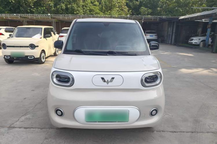 Used Wuling Hongguang MINIEV 2024 3rd Generation 215km Youth Edition Front