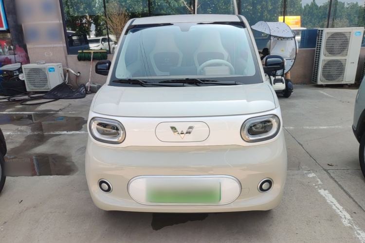 Used Wuling Hongguang MINIEV 2024 3rd Generation 215km Youth Edition Front