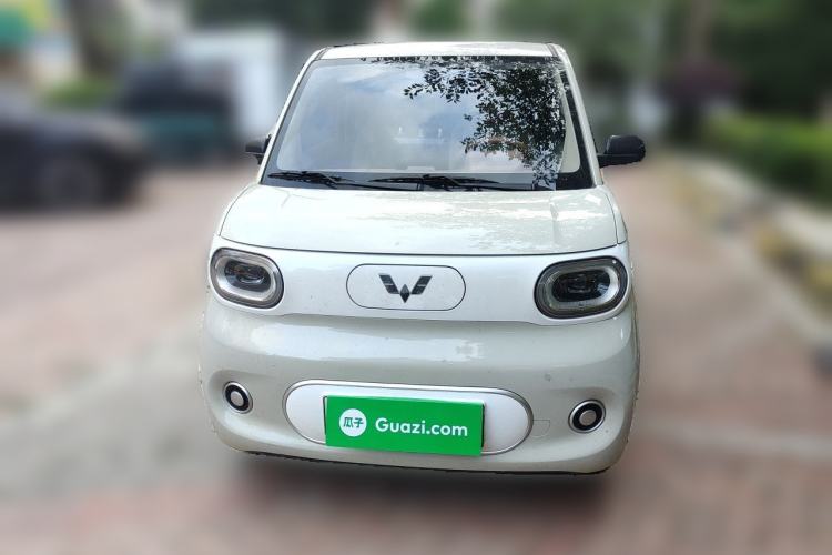 Used Wuling Hongguang MINIEV 2024 3rd Generation 215km Youth Edition Front