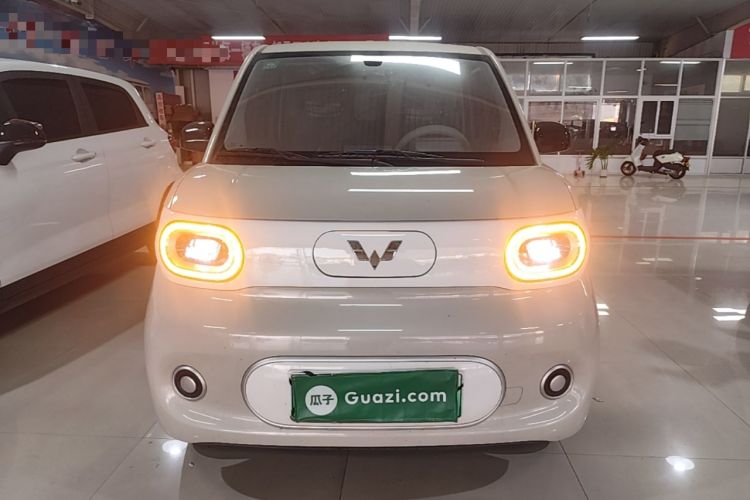 Used Wuling Hongguang MINIEV 2024 3rd Generation 215km Youth Edition Front