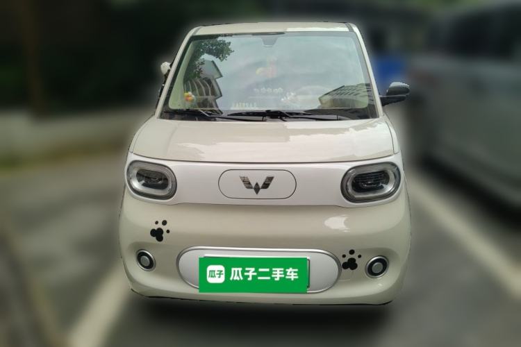 Used Wuling Hongguang MINIEV 2024 3rd Generation 215km Youth Edition Front
