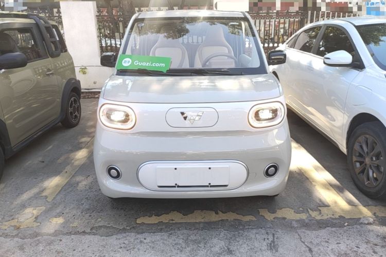 Used Wuling Hongguang MINIEV 2024 3rd Generation 215km Youth Edition Front