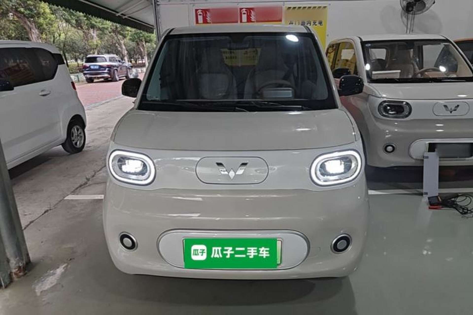 Used Wuling Hongguang MINIEV 2024 3rd Generation 215km Youth Edition Front