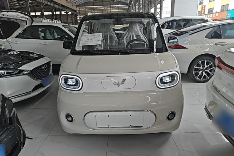 Used Wuling Hongguang MINIEV 2024 3rd Generation 170 km Front