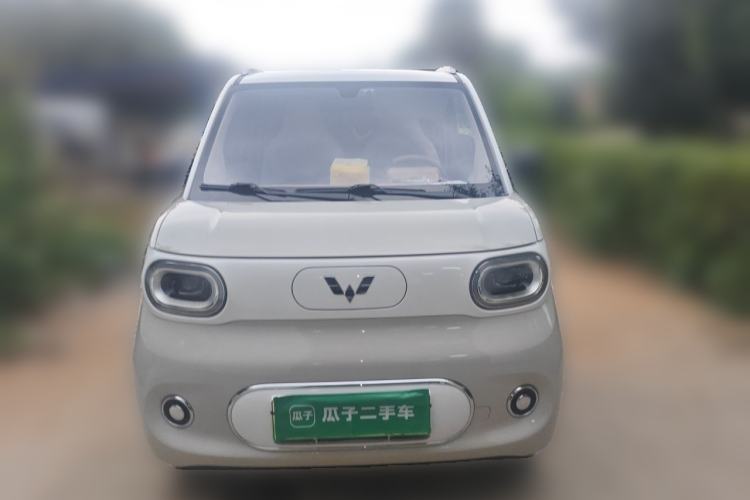 Used Wuling Hongguang MINIEV 2024 3rd Generation 215km Advanced Version Front