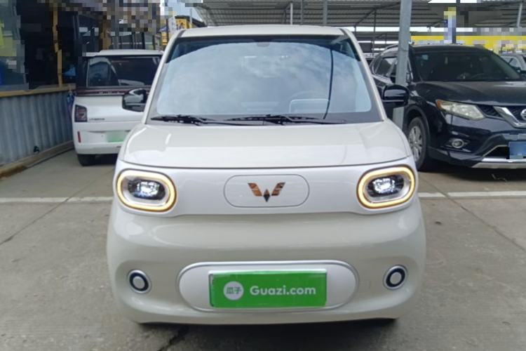 Used Wuling Hongguang MINIEV 2024 3rd Generation 215km Youth Edition Front