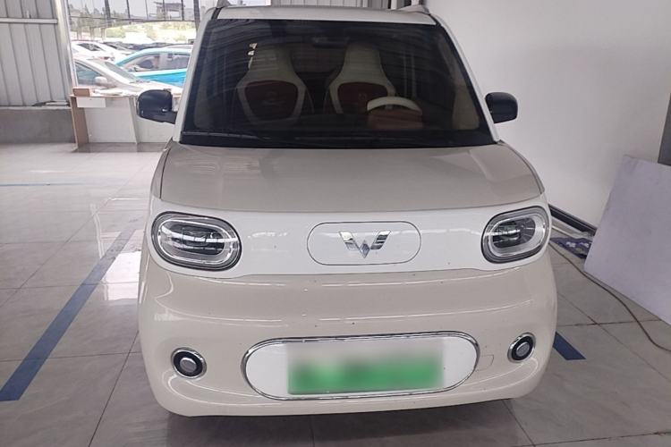 Used Wuling Hongguang MINIEV 2024 3rd Generation 215km Advanced Version Front